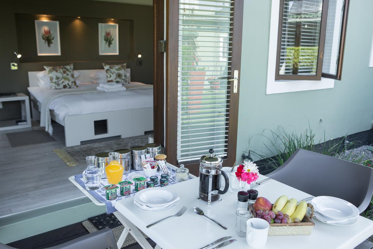 Brigadoon Boutique Guesthouse ซวาคอปมุนด์ ภายนอก รูปภาพ